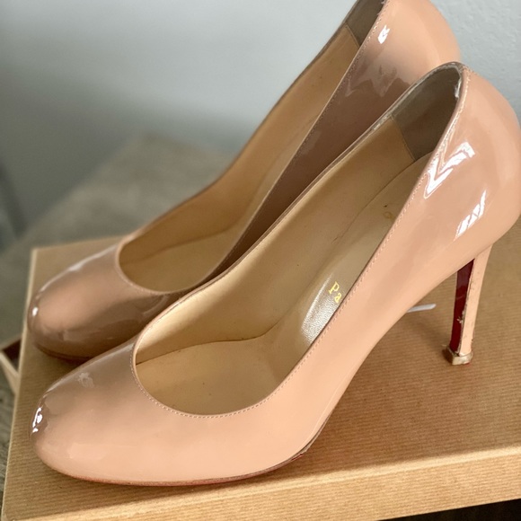 Louboutin Simple Pump - Picture 3 of 7